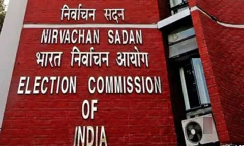 5 மாநில தேர்தல்; ரூ.400 கோடி மதிப்பிலான சட்டவிரோத பணம், பொருட்கள் பறிமுதல்:  தேர்தல் ஆணையம் தகவல்