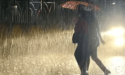 4 மாவட்டங்களில் இரவு 10 மணி வரை மழைக்கு வாய்ப்பு
