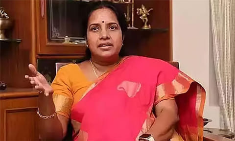 மீண்டும் திமுக ஆட்சிக்கு வந்தால் தமிழ்நாட்டின் பெயரை 'கருணாநிதி தேசம்' என்று மாற்றவும் தயங்க மாட்டார்கள் - வானதி சீனிவாசன்