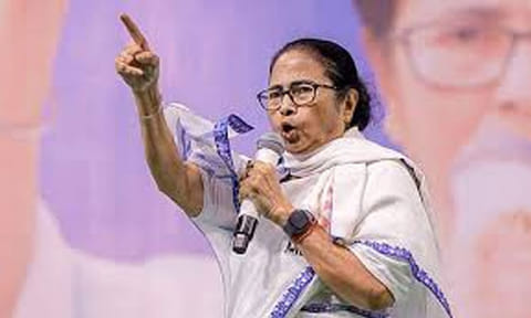 கொல்கத்தாவை தாக்குவோம் என்கிறது பாகிஸ்தான்.. பிரதமர் மோடி மவுனம் காப்பதா? மம்தா பானர்ஜி கண்டனம்