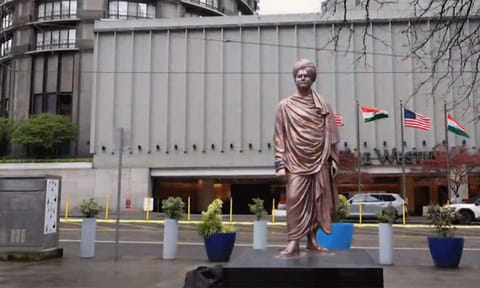 
அமெரிக்காவில் சுவாமி விவேகானந்தரின் முழு உருவ சிலை திறப்பு