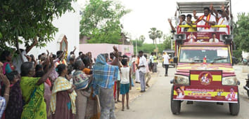 த.வெ.க. வேட்பாளர் ஆர்.எஸ்.முருகன் பிரசாரம்