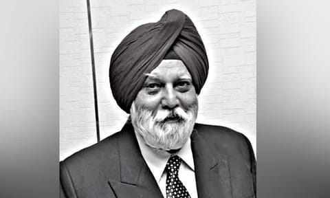ஒலிம்பிக்கில் பதக்கம் வென்ற இந்திய ஆக்கி வீரர்  மரணம்