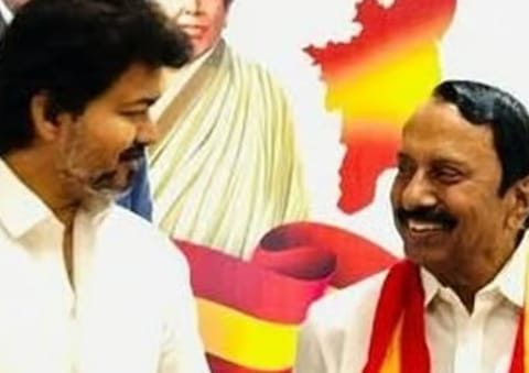 கோபிச்செட்டிபாளையம் தொகுதியில்  தவெக வேட்பாளர்  செங்கோட்டையன் வெற்றி
