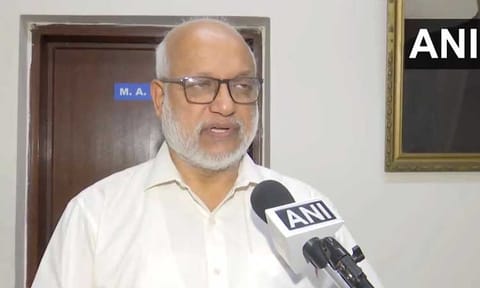 ‘பெரும்பான்மையுடன் ஆட்சி அமைப்பதற்கான வாய்ப்பு த.வெ.க.வுக்கு மட்டுமே உள்ளது’ - சி.பி.எம். பொதுச்செயலாளர் கருத்து