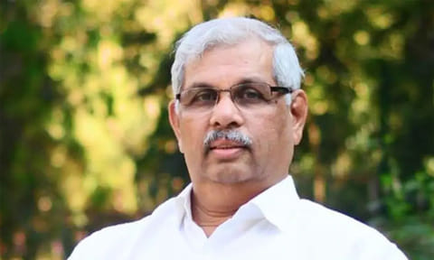 புதிய அரசு அமைவதில் தாமதம் - நிர்வாக பணிகளை தொடங்கினார் கவர்னர்