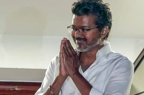 விஜய்யை சந்திக்க தமிழக கவர்னர் மறுப்பு?