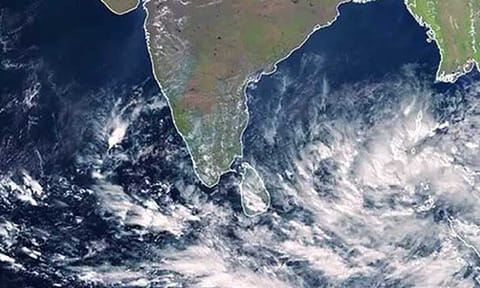 காற்றழுத்த தாழ்வுப்பகுதி ஆழ்ந்த காற்றழுத்த தாழ்வுப்பகுதியாக வலுப்பெற்றது