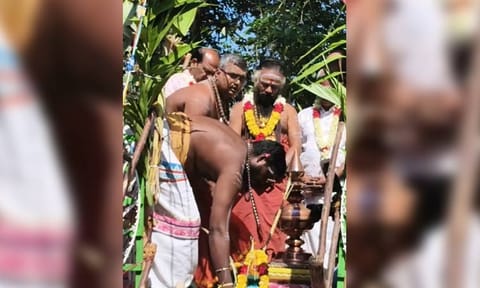 குன்னூர் அருகே பெரியபாளையத்தம்மன் கோவில் திருக்குட நன்னீராட்டு விழா