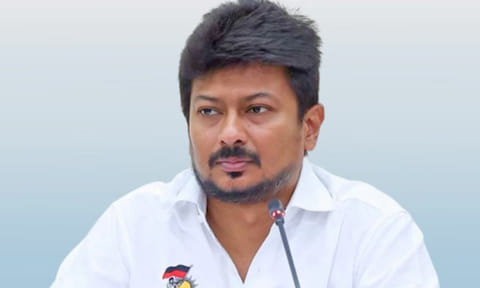 பெட்ரோல், டீசல் விலை உயர்வு: மத்திய அரசுக்கு உதயநிதி ஸ்டாலின் கண்டனம்