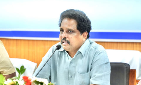 பெட்ரோல், டீசல் விலை லிட்டருக்கு ரூ.3 உயர்வு: மத்திய அரசுக்கு சு.வெங்கடேசன் எம்.பி. கண்டனம்