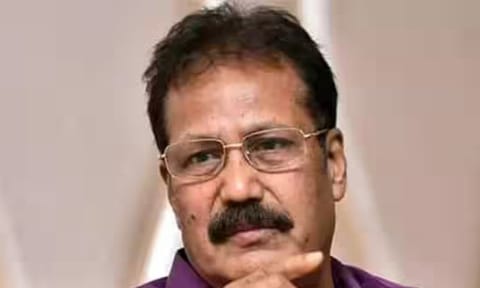  பலகீனமான அரசு என காட்ட நினைக்கிறார்கள்: விஜய் வாய்ப்பளிக்க கூடாது: கிருஷ்ணசாமி அறிவுரை