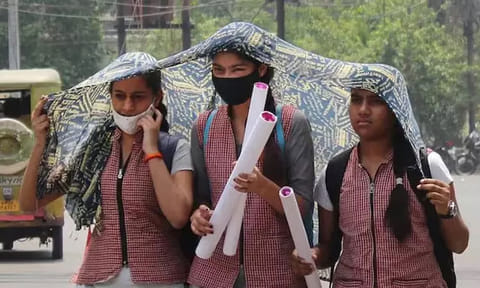 நாட்டிலேயே அதிகபட்சமாக மராட்டியத்தில் 117 டிகிரி வெயில் பதிவு 