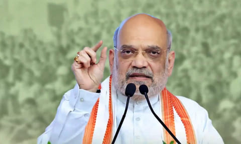 பாகிஸ்தான், மேற்கு வங்காளம்,எல்லைகளில் ஊடுருவலை தடுக்க சிறப்பு திட்டம்: அமித்ஷா