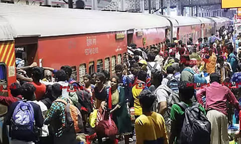 ரெயில் நிலையங்களில் மருந்தகங்களுடன் கூடிய அவசர மருத்துவ அறைகள்: தெற்கு ரெயில்வே டெண்டர் கோரியது