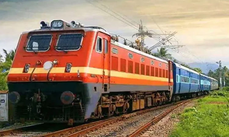 வைகாசி விசாகம்: சென்னை - திருச்செந்தூர் இடையே சிறப்பு ரெயில்