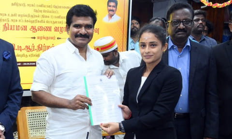 45 அரசு உதவி வழக்கறிஞர்களுக்கு பணி நியமன ஆணைகளை வழங்கினார் அமைச்சர் நிர்மல்குமார்