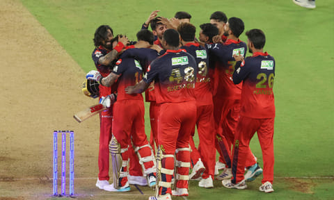 

பெங்களூரு அணிக்கு சச்சின் தெண்டுல்கர் வாழ்த்து 
