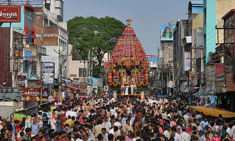 திருப்பதி கோவிந்தராஜ சுவாமி கோவில் தேரோட்டம்