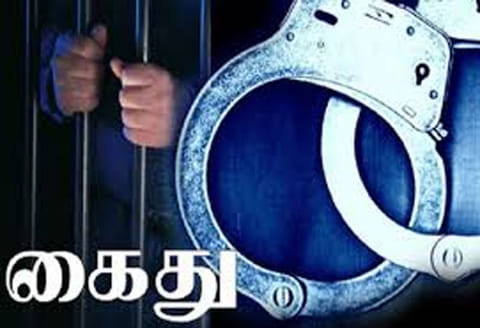பாந்திராவில் போலீஸ்காரரை தாக்கியதாக 3 வாலிபர்கள் கைது