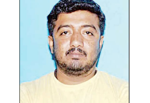 ரவுடி கொற கோபியை கொல்ல நோட்டமிட்ட கஜா கோஷ்டியினருக்கு ஓசூர் போலீசார் வலைவீச்சு