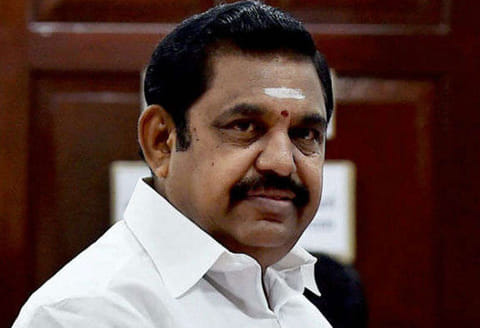 காவிரி நீர் பங்கீடு : சுப்ரீம் கோர்ட்டு ‘கெடு’ இன்று முடிகிறது முதல்-அமைச்சர் அவசர ஆலோசனை