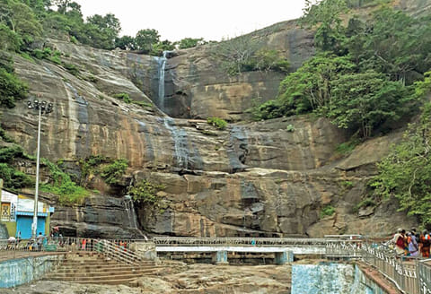 குற்றாலத்தில் ஜூன் 1-ந் தேதி சீசன் தொடங்குமா?