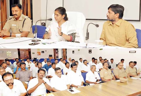 நாடாளுமன்ற தேர்தலுக்கு விளம்பர பதாகைகள் வைக்க 15 நாட்களுக்கு முன் விண்ணப்பிக்க வேண்டும்