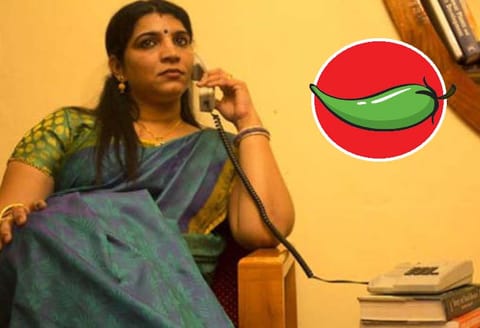 அமேதியில் ராகுல்காந்தியை எதிர்த்து போட்டியிடும் சரிதா நாயருக்கு பச்சை மிளகாய் சின்னம்