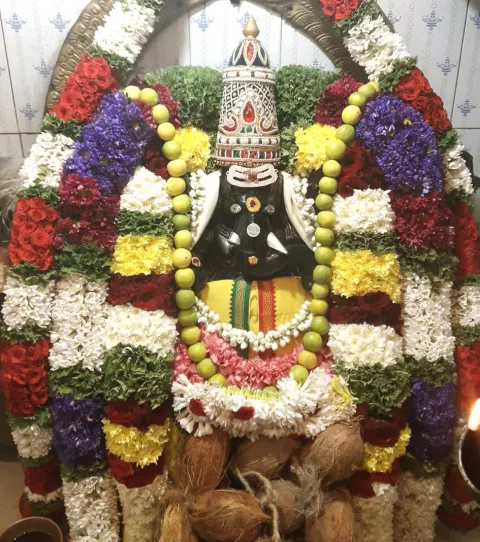 சித்திவிநாயகர் கோவிலில் சிறப்பு பூஜைகள்