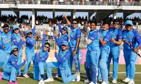 ஆண்கள் அணிக்கு நிகராக மகளிர் அணிக்கும் ஊதியம்: பிசிசிஐ அறிவிப்பு