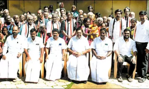 எடப்பாடி பழனிசாமி முன்னிலையில் பல்வேறு கட்சியினர் அ.தி.மு.க.வில் இணைந்தனர்