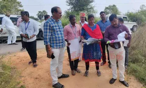 திடக்கழிவு மேலாண்மை திட்டம் அமையும் இடத்தை வருவாய் அலுவலர் ஆய்வு