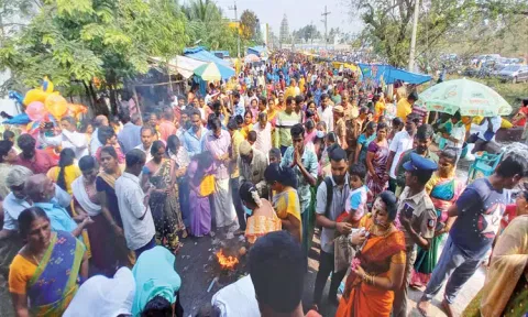குன்றத்தூர் முருகன் கோவிலில் தைப்பூச திருவிழா