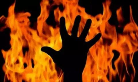 ஆவடியில் தொழிலாளி தீக்குளித்து தற்கொலை