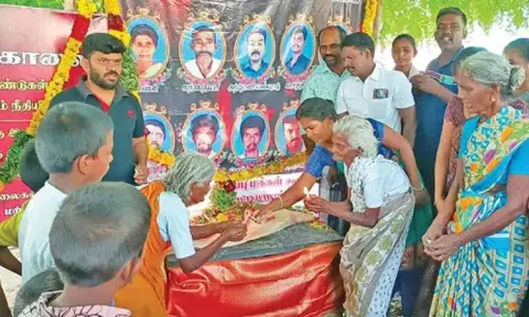 தூத்துக்குடி துப்பாக்கிச்சூடு 5-ம் ஆண்டு நினைவு தினம்: உயிரிழந்தவர்களின் உருவப்படங்களுக்கு பொதுமக்கள் அஞ்சலி