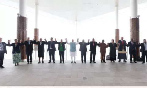 நாம் நம்பியவர்கள் தேவை ஏற்படும்போது நமக்கு ஆதரவு அளிக்கவில்லை - பிரதமர் மோடி