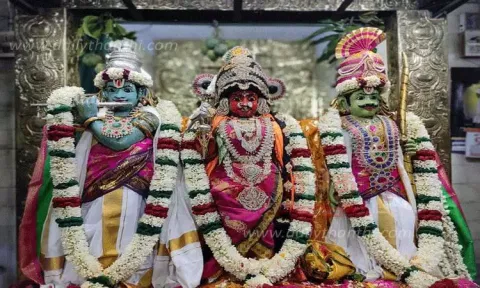 சிவகிரி திரவுபதி அம்மன் கோவிலில் திருக்கல்யாணம்