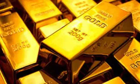 நகைக்கடையில் 2 கிலோ தங்க கட்டி மோசடி: நகைப்பட்டறை உரிமையாளர் மீது வழக்குப்பதிவு
