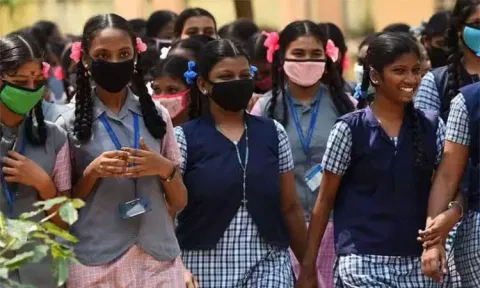 6 முதல் 12-ஆம் வகுப்பு வரை ஜூன் 12-ஆம் தேதி பள்ளிகள் திறப்பு - தமிழக அரசு அறிவிப்பு