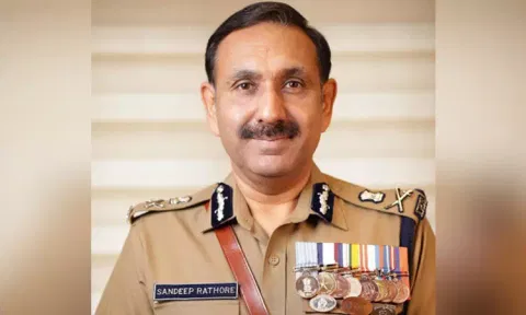 சென்னையில் இரவு நேரத்திலும் மேம்பாலங்கள் திறந்து இருக்கும் - போலீஸ் கமிஷனர் சந்தீப் ராய் ரத்தோர் உத்தரவு