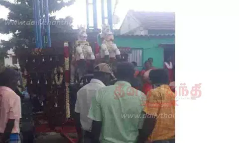 மாரியம்மன் கோவிலில் புதிய தேர் வெள்ளோட்டம்