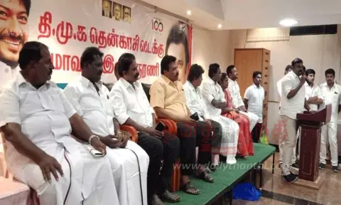 தி.மு.க. செயல்வீரர்கள் கூட்டம்