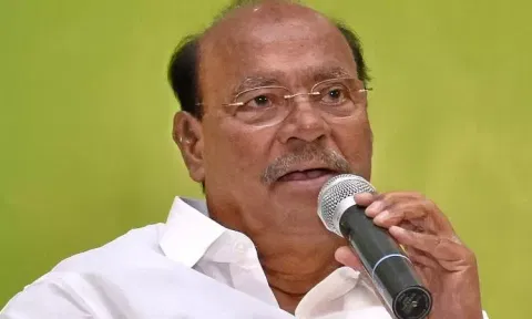 குவைத்தில் தவிக்கும் 20 தமிழர்களை மீட்க வேண்டும் - டாக்டர் ராமதாஸ் வலியுறுத்தல்