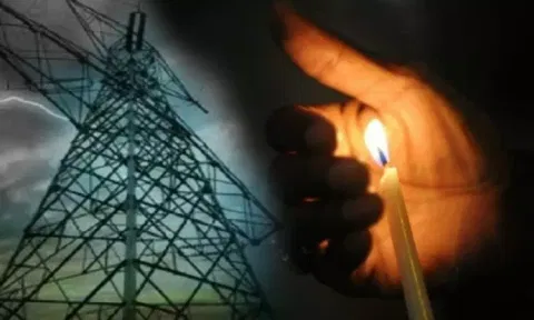 மெதூர் சுற்றுவட்டார பகுதிகளில் அடிக்கடி ஏற்படும் மின்தடையால் பொதுமக்கள் அவதி