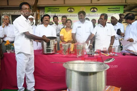 கர்நாடக அரசு காவிரியில் தண்ணீர் திறக்க வேண்டும்; சன்மார்க்க சத்திய சங்கம் தீர்மானம்