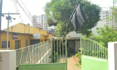 மின்கட்டண உயர்வு: கோவையில் சிறு, குறு தொழிற்சாலைகளில் கருப்பு கொடி ஏற்றி போராட்டம்