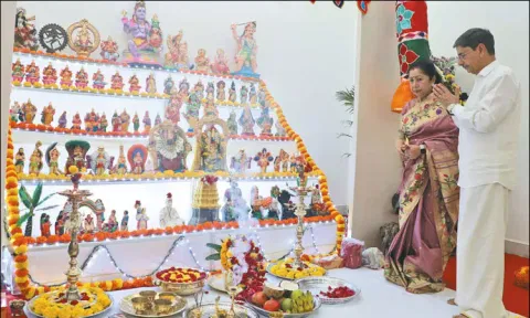 பொதுமக்கள் பார்வையிட அனுமதி: கிண்டி கவர்னர் மாளிகையில் நவராத்திரி கொலு