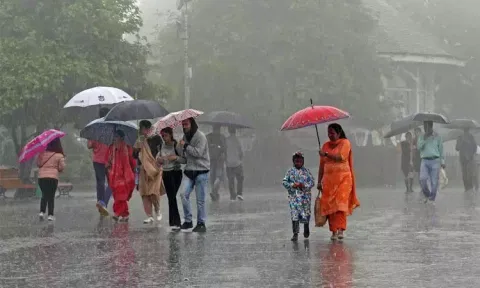 நெல்லை, குமரி மாவட்டங்களில் இன்று கனமழைக்கு வாய்ப்பு..!
