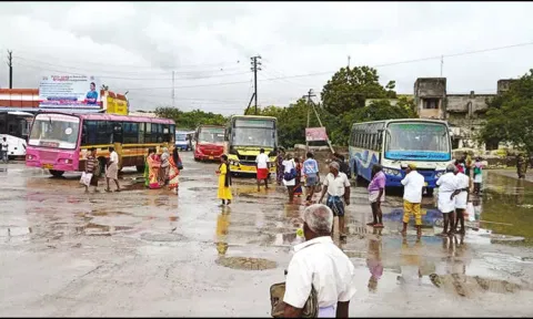 பணிக்கு வராத போக்குவரத்து தொழிலாளர்கள் குறித்து கணக்கெடுக்கும் பணி தொடக்கம்